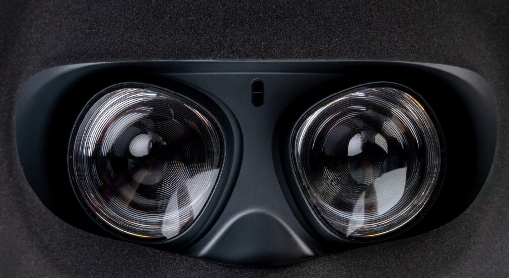 Revolutionizing Education and Training with Immersive Gearboxes