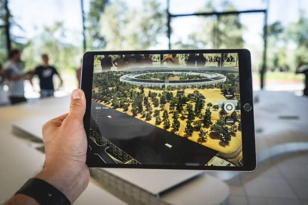 Augmented Reality Technology