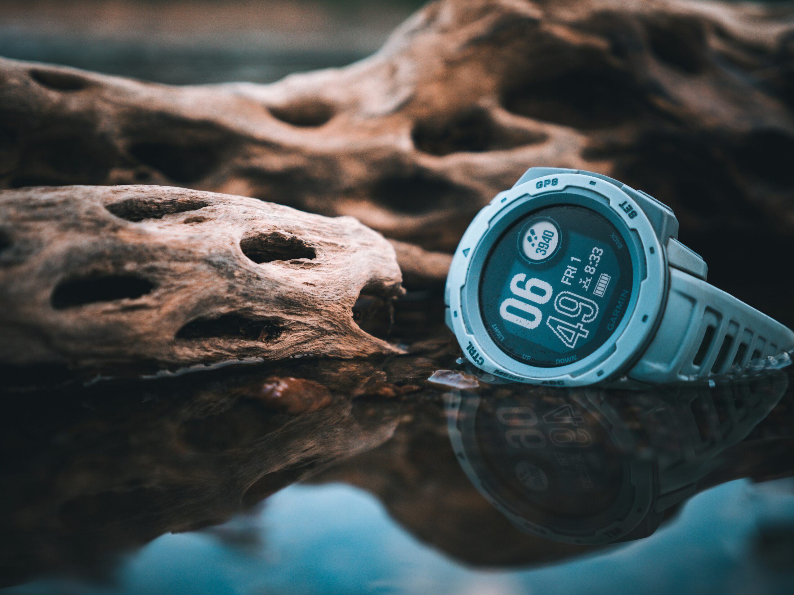 Strapping on the Future: Garmin Smartwatch Online and the Rise of Wearable Tech